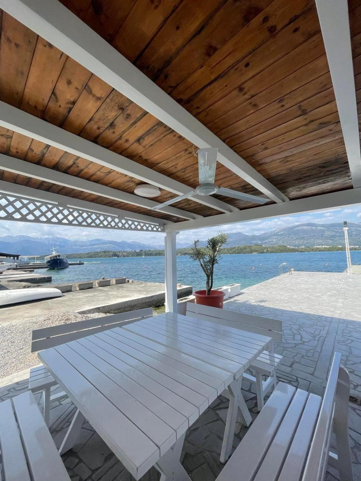 Apartments Kovinic Tivat Dış mekan fotoğraf