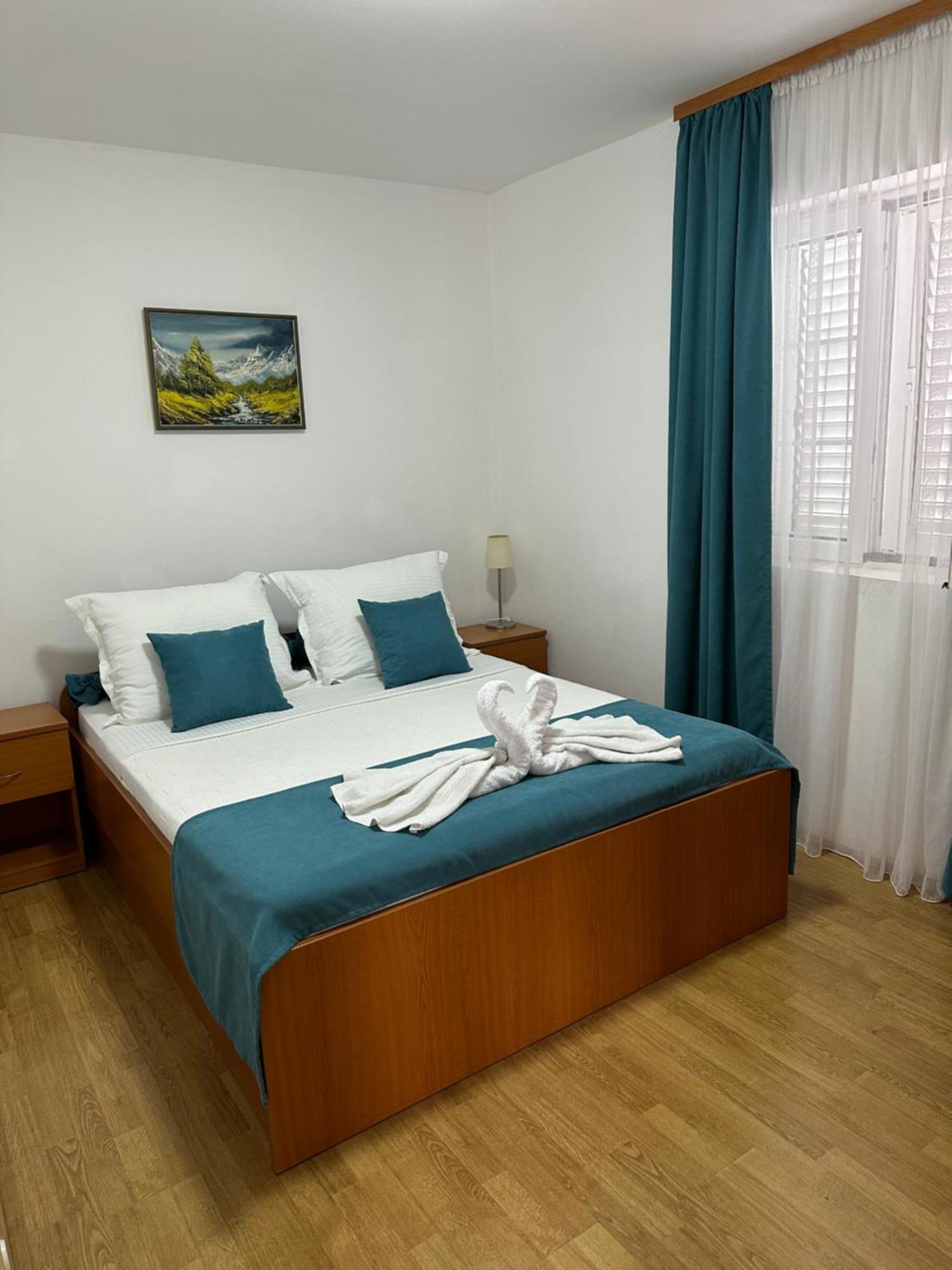 Apartments Kovinic Tivat Dış mekan fotoğraf