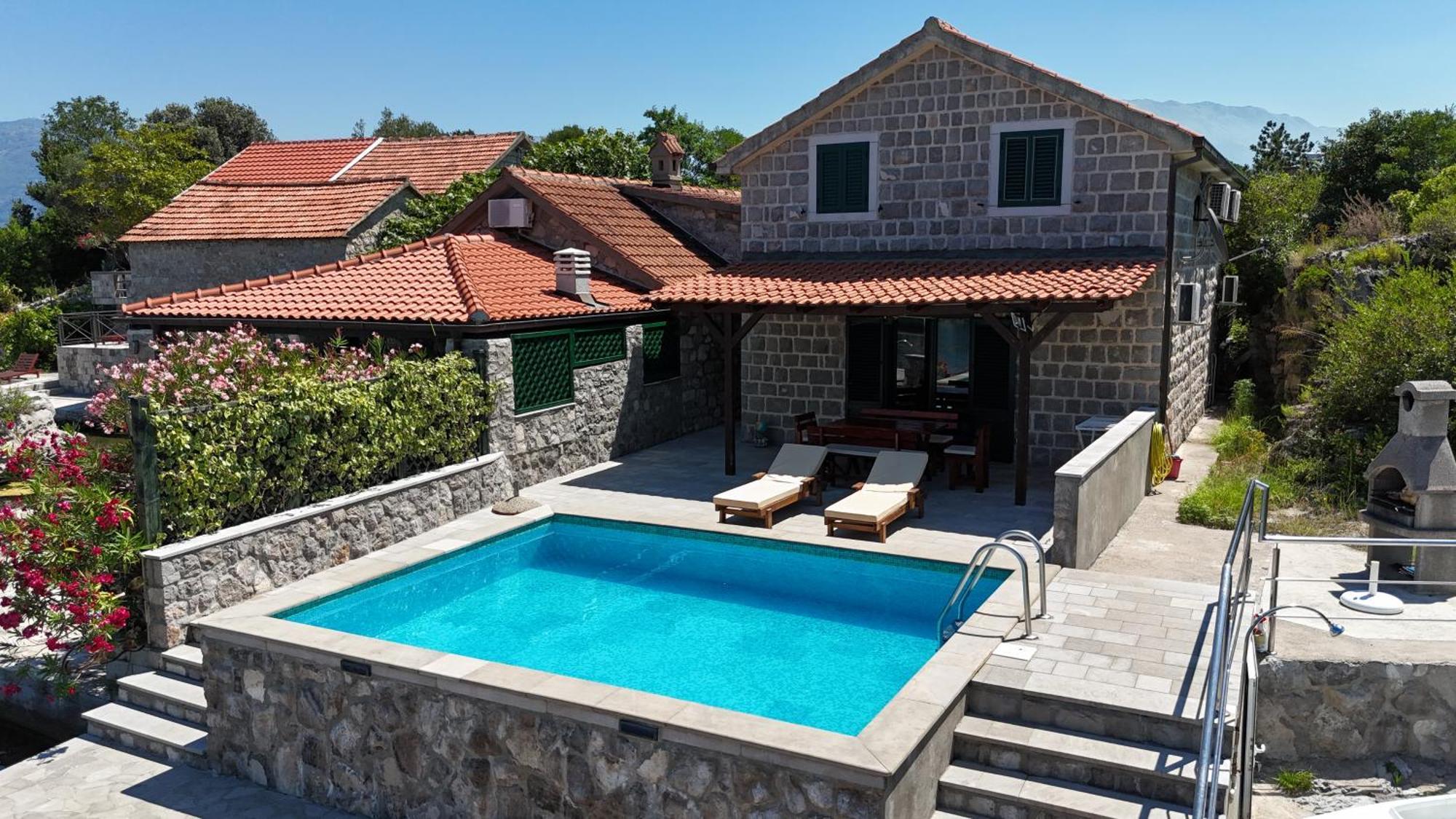 Apartments Kovinic Tivat Dış mekan fotoğraf